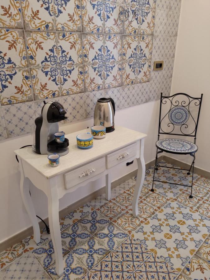 La Casa Fortunata Наполи Екстериор снимка