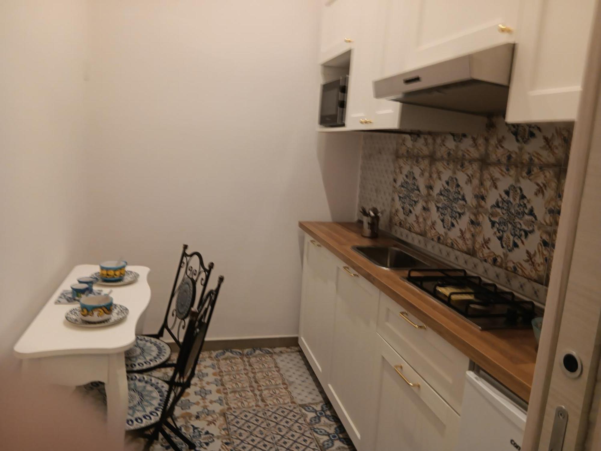 La Casa Fortunata Наполи Екстериор снимка